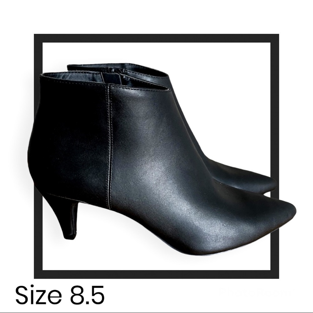 Time & Tru Black Kitten Heal Ankle Boots w/ Memory Foam